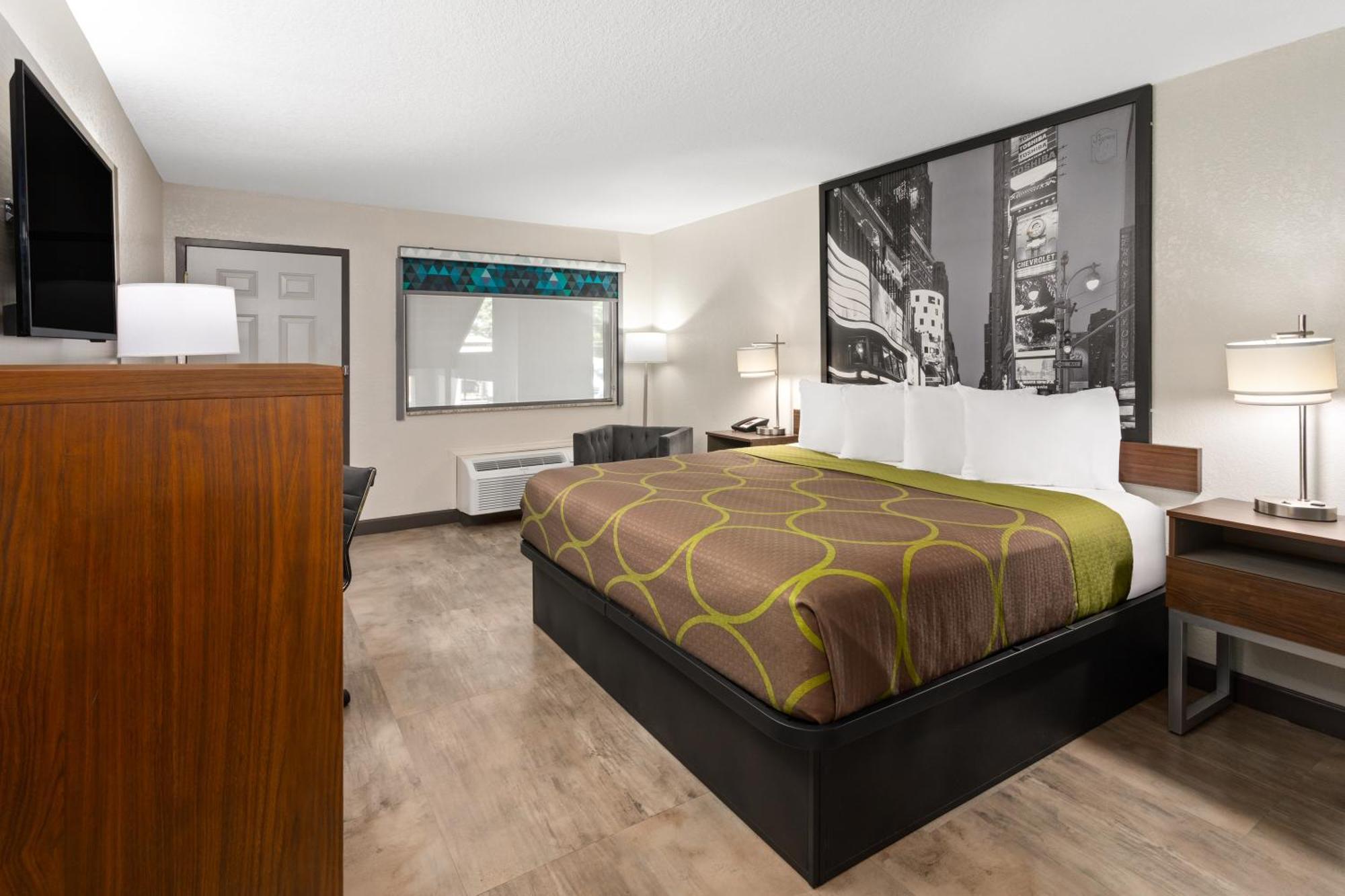 Super 8 By Wyndham Prattville Montgomery Екстериор снимка