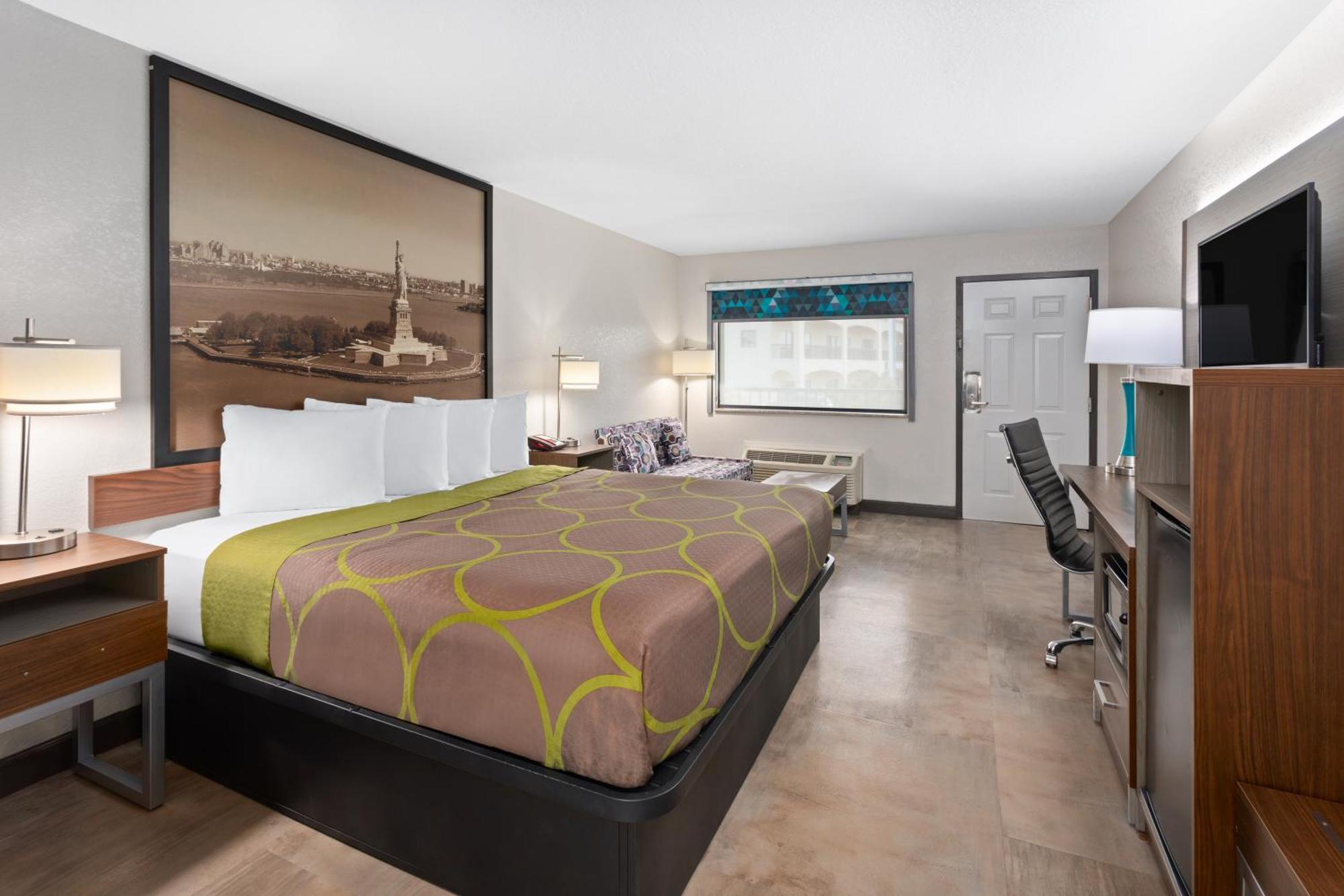 Super 8 By Wyndham Prattville Montgomery Екстериор снимка