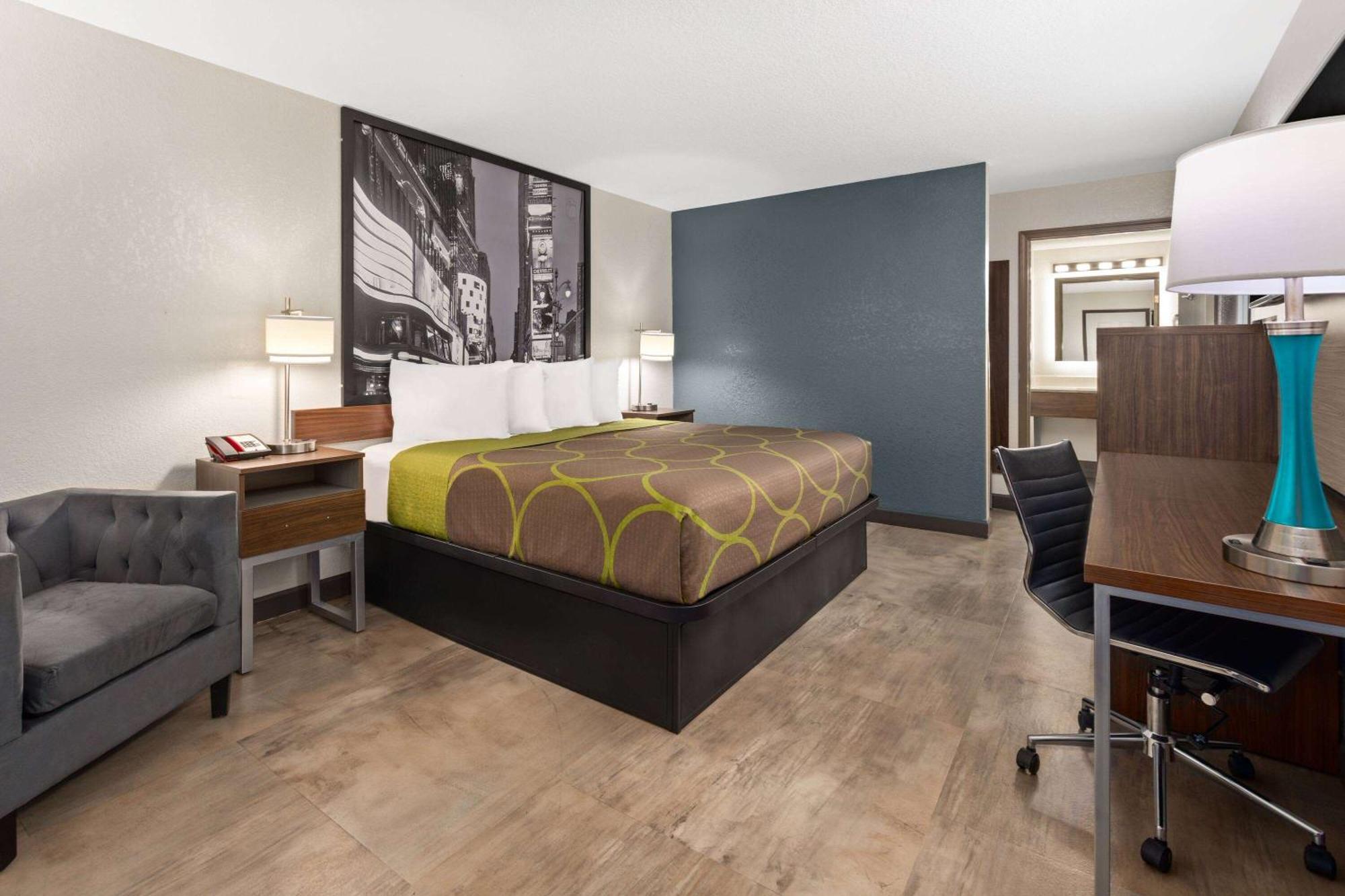 Super 8 By Wyndham Prattville Montgomery Екстериор снимка